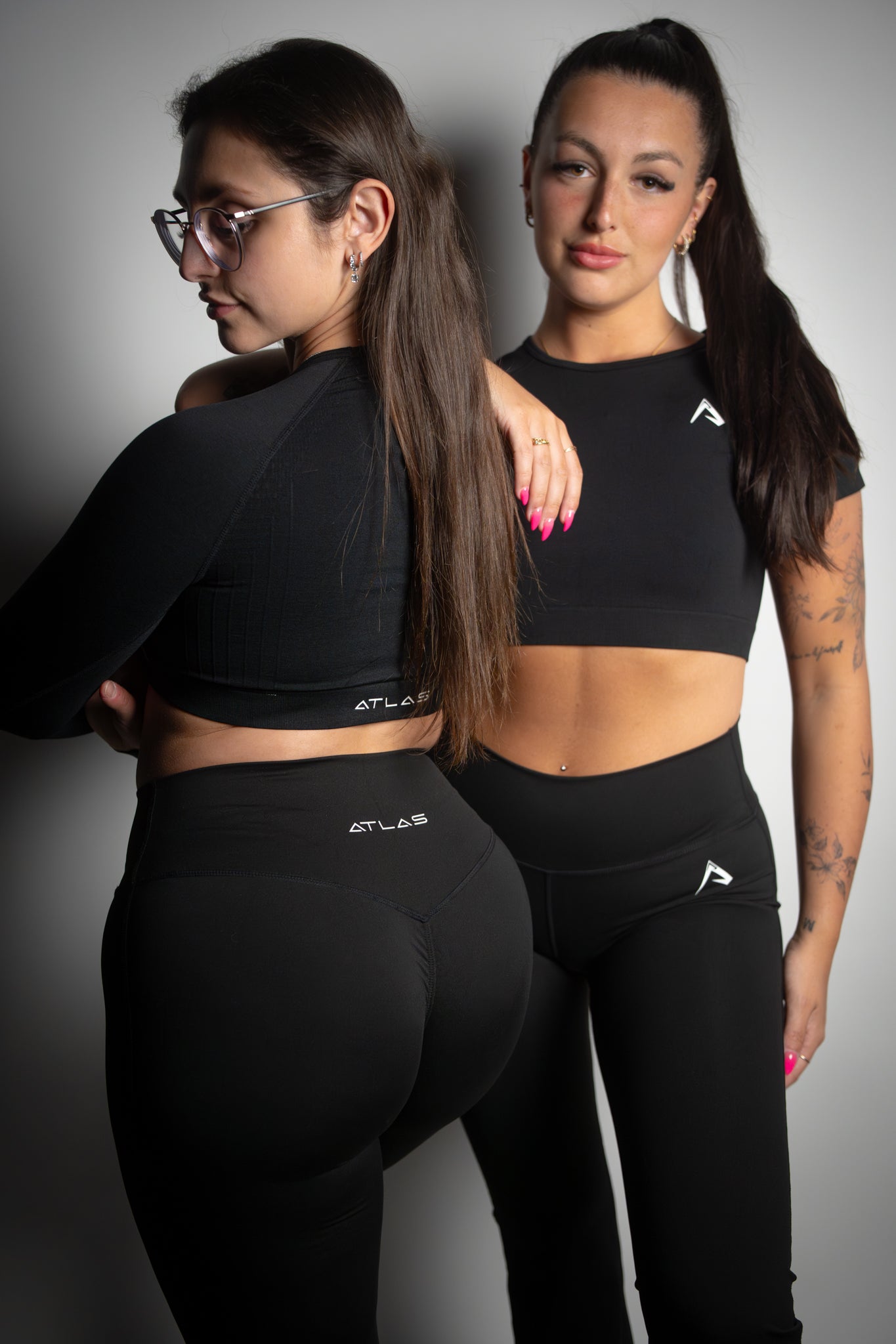 Atlas Performance Flare Leggings