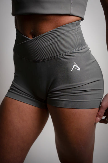 Atlas Women Performance Cross Waist shorts